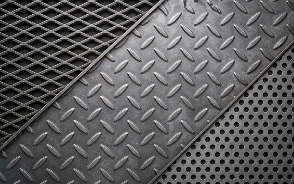 Types of Metal Sheets Explained: GI, Chequered, Perforated & Expanded Metal Mesh Uses